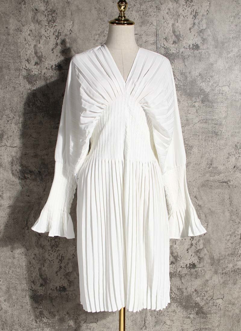 Sakiya Pleated Long Sleeve Shirt Dress